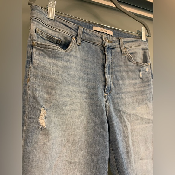 Like New, Joe’s Jeans. Size 29. Niki fit. - Picture 3 of 6